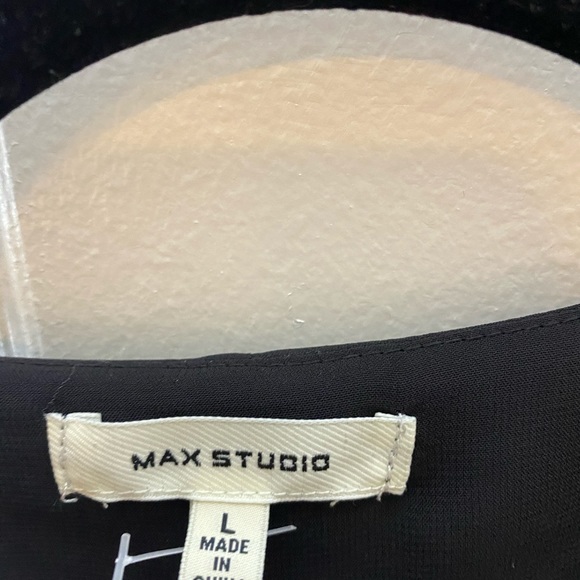 Max Studio Ruffle Trim Tie Waist Blouse - Picture 5 of 10